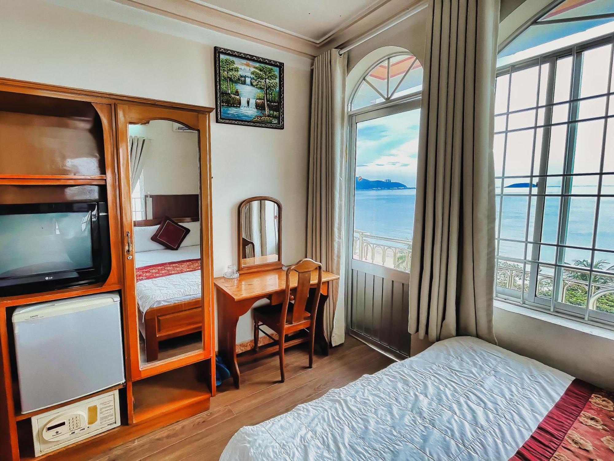 Quang Vinh 2 Hotel Nha Trang Exterior foto